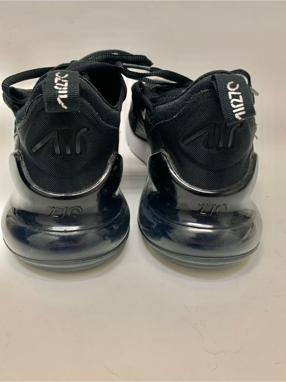 NIKE Air Max 270 Women’s Black White Athletic Lifestyle Shoes AH6789-001 Size 9